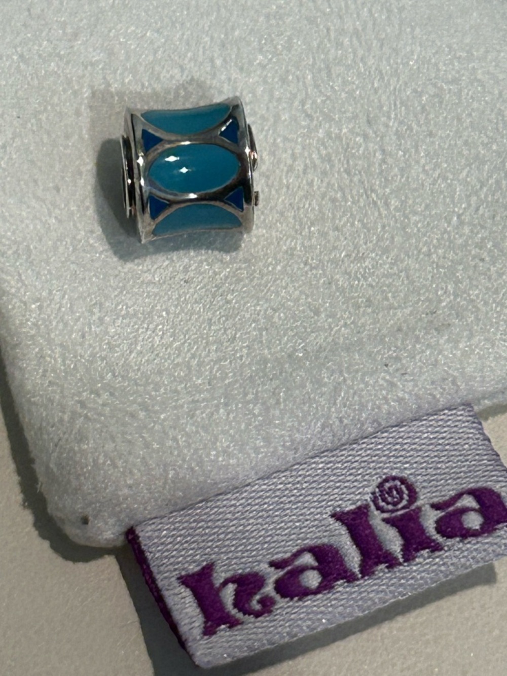 Halia โBlue Tieโ Charm Bead - Sterling Silver/Blue Enamel